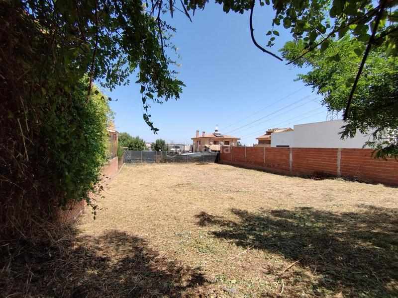 Foto b805d665-9582-4fa9-8a6b-2ed7e6fc69c1. Terreno residenziale in La Cárcaba-El Encinar-Montemolinos Arroyomolinos