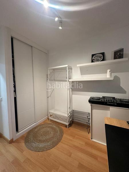 Foto 8f353321-5642-4bf5-8cf1-5a9ddc14400e. Lloguer apartament a carril del orozco 56 a Fuente Alegre - El Chaparral - Los Morales Málaga