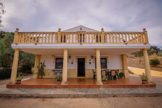 Casa  Pista de ronda. Casa en venta ronda