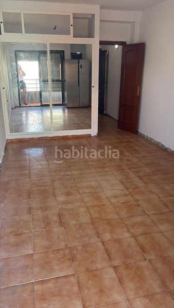 Foto cc2b73d5-7653-4b3a-9d40-49259c22b2fd. Estudi a Ayuntamiento Torremolinos