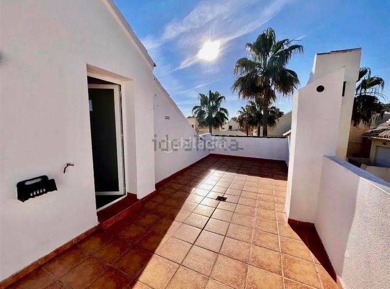 Foto 3640be35-2f0c-479b-a6f9-0de50e124874. Casa adossada amb calefacció aparcament piscina a Marbella
