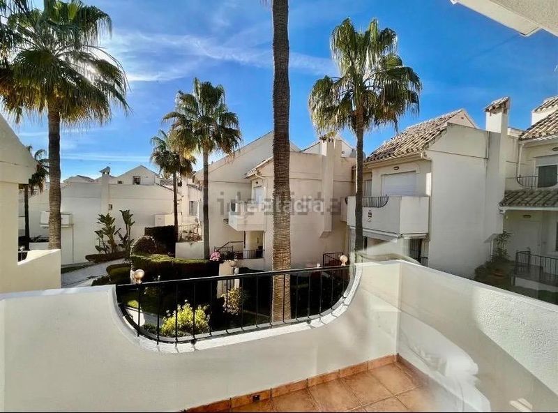 Foto 7537c7e4-2b48-47ce-8712-f422d51775e7. Casa adossada amb calefacció aparcament piscina a Marbella