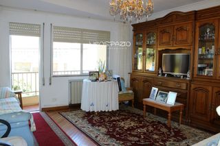 Pis  Santiago. Piso rua santiago  lugo