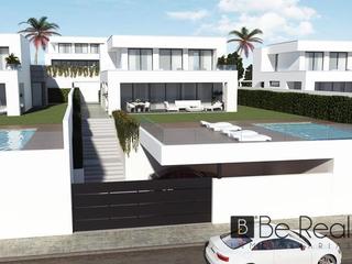 Maison  Aguamarina. Villas duquesa golf  beach exclusividad y lujo a 600m del mar co