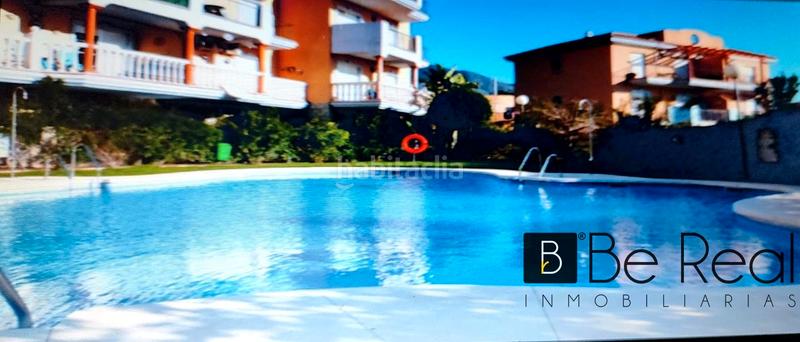 Foto a1c5077e-efcf-49f4-bd15-728c68ef71c0. Piso ¡oportunidad única! piso con terraza, piscina y garaje doble en Fuengirola