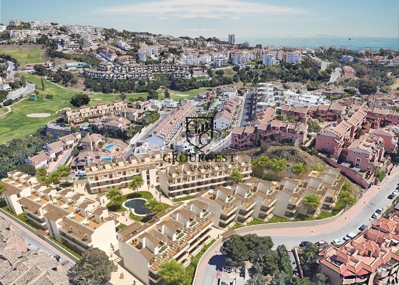 Foto 4a838e79-c9eb-4acc-873d-bca0aad07ef3. Pis amb aparcament piscina a Riviera del Sol Mijas