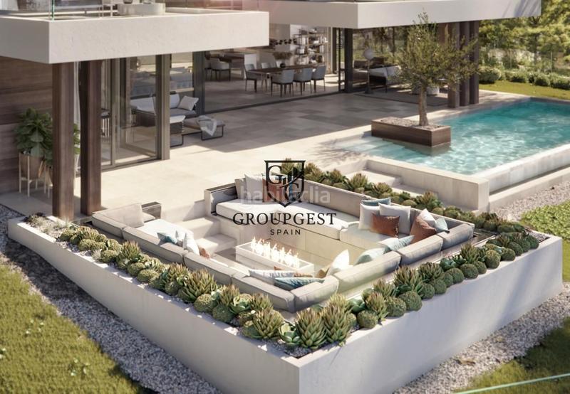 Foto f6345ce1-187f-4b5b-b211-4f0b93d4b897. Casa amb aparcament piscina a Sotogrande alto Sotogrande