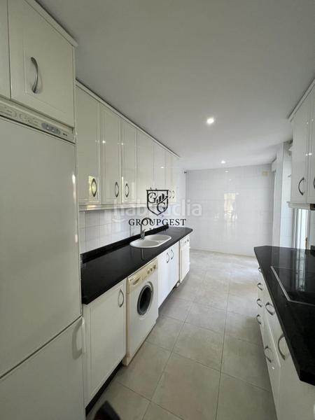 Foto 6bd690fe-4fb8-4019-b6db-806524370554. Piso en venta exclusivo piso con vistas al mar en Benalmádena