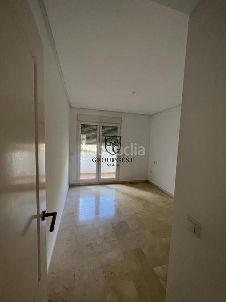 Foto ec4a7792-30e0-4c6d-95d8-11e0f00d4195. Piso en venta exclusivo piso con vistas al mar en Benalmádena