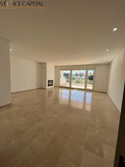 Pis  Ronda del golf este. Exclusiva vivienda con alma de villa en torrequebrada