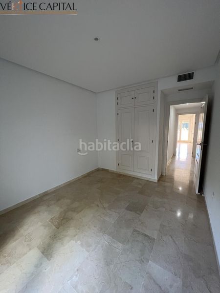 Foto ae66e32d-30a5-47dd-862d-1eca50a87da4. Pis amb aparcament a Nueva Torrequebrada Benalmádena