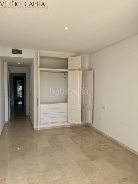 Foto fe6a5733-b4d8-4f33-9c0d-57601bf8f586. Pis amb aparcament a Nueva Torrequebrada Benalmádena