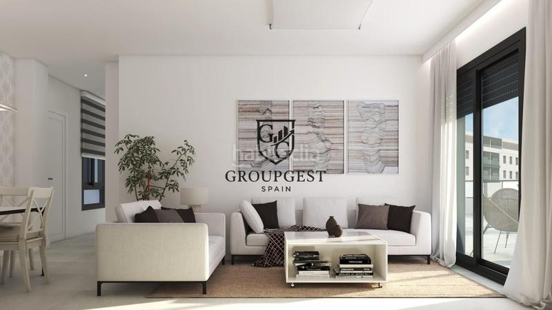 Foto 45d8adfc-deb3-4e72-af70-57b7f3ef5cf0. Piano terra con parcheggio piscina in Coín