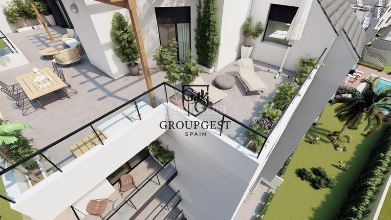 Foto b59d672b-535e-4537-ad46-bb887523e870. Piano terra con parcheggio piscina in Coín