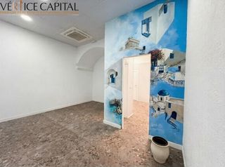 Umzug Geschäftsraum  Sebastián souvirón. Traspaso local premium junto a plaza félix sáenz centro históric