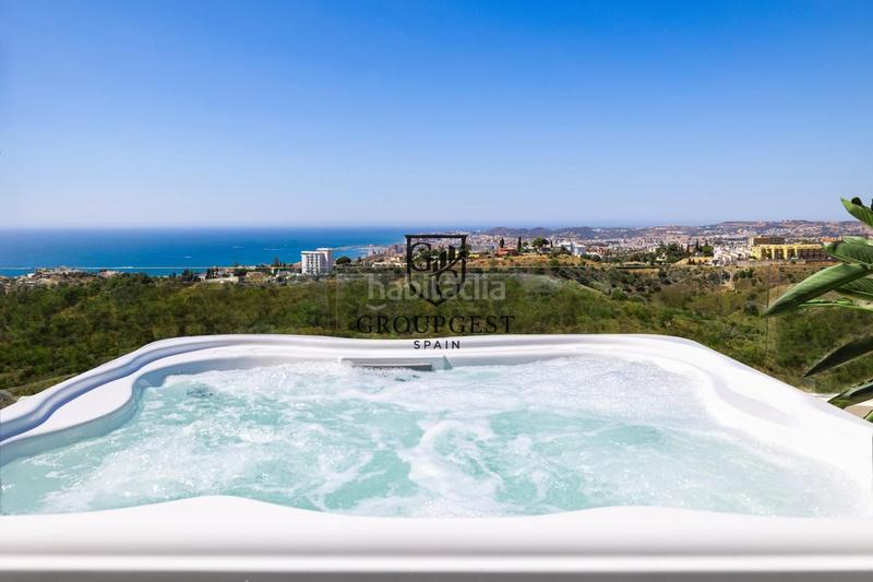 Foto 37f04c6c-f511-455e-9020-0b8c9485ef87. Apartament amb aparcament piscina a Torreblanca del Sol Fuengirola