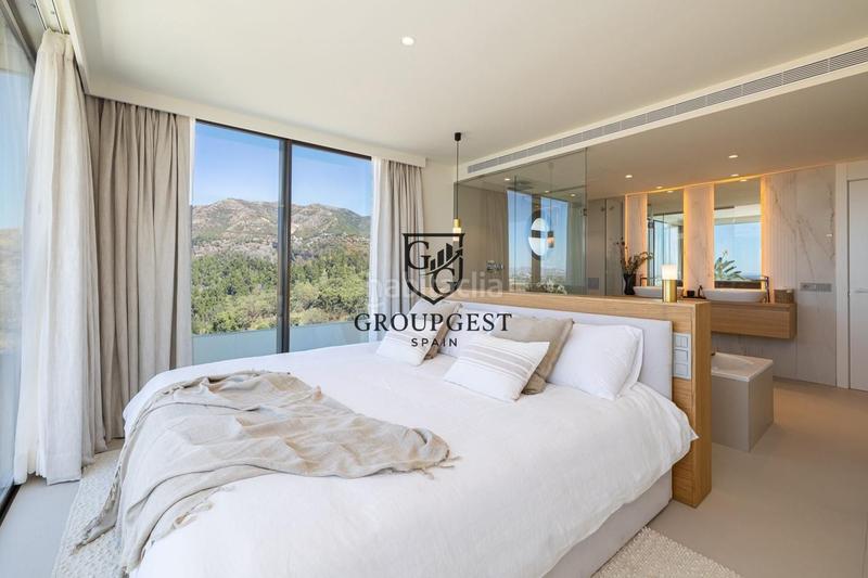 Foto a4c0e709-3fa6-4b7c-8794-ee0f2fdbf9fc. Apartament amb aparcament piscina a Torreblanca del Sol Fuengirola