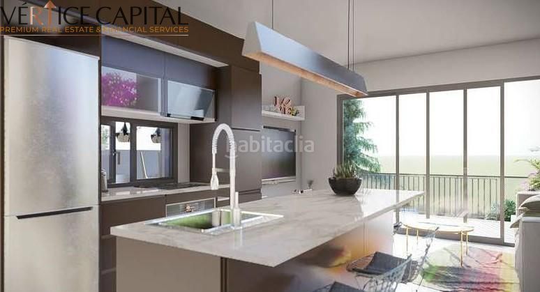 Foto 3ec4664d-f163-4a3c-98fc-81850463dbd1. Casa amb aparcament a Chullera Manilva
