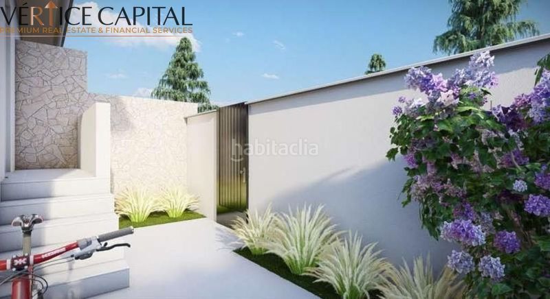 Foto c7ed1147-bb63-49b7-ae6e-2c3287e8ea49. Casa amb aparcament a Chullera Manilva