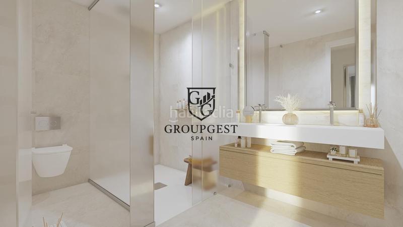 Foto 37d0763b-853f-4673-a3db-938c1e795955. Haus mit parking in Centro ciudad Fuengirola