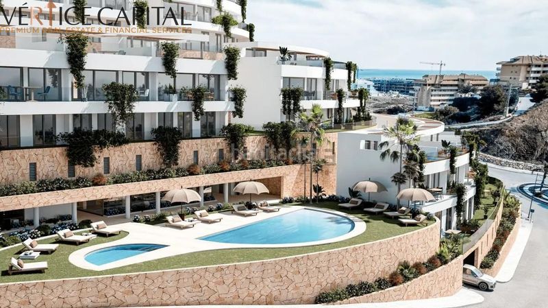 Foto b3f14404-4cf8-4606-8859-f45ec20e8282. Casa amb aparcament a Centro ciudad Fuengirola