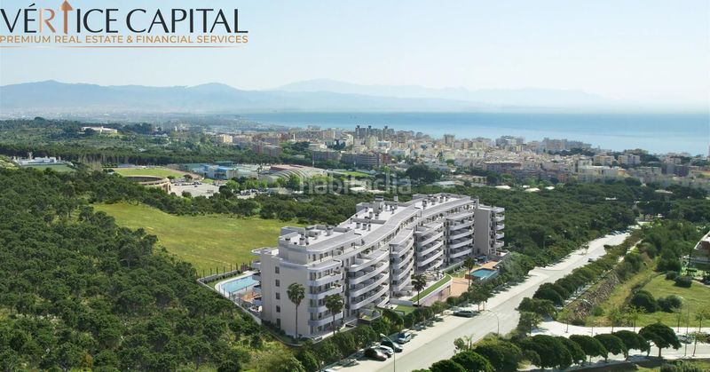 Foto a9ae1793-83bc-4113-98b9-9d847f14fc43. Pis amb aparcament piscina a El Pinillo Torremolinos