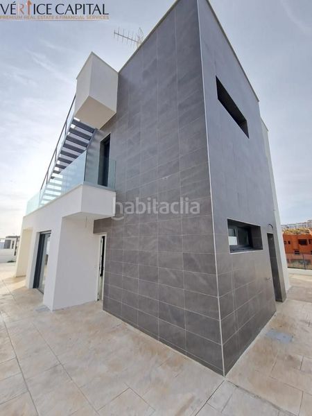 Foto 153865ae-31e1-4e7f-87bc-daf2b0274ebd. Casa amb piscina a El Castillo Manilva
