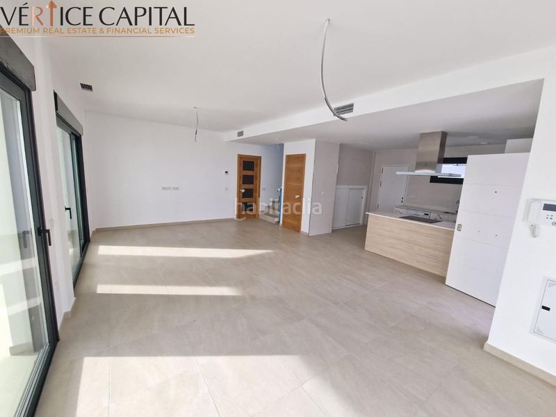 Foto 5aed7459-2c44-4ee2-bc21-b4b62fb14113. Casa amb piscina a El Castillo Manilva
