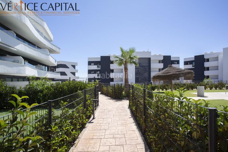 Foto d8681dd5-493d-47c8-867f-9756d4ca2ac6. Apartament amb piscina a El Higuerón Fuengirola