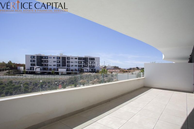 Foto fec44f76-2a77-46dc-8830-c636b8b8a91c. Apartament amb piscina a El Higuerón Fuengirola