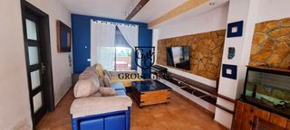 Maison à Centro. Gran casa con garajetaller de 45m, vistas a la montaña y soláriu