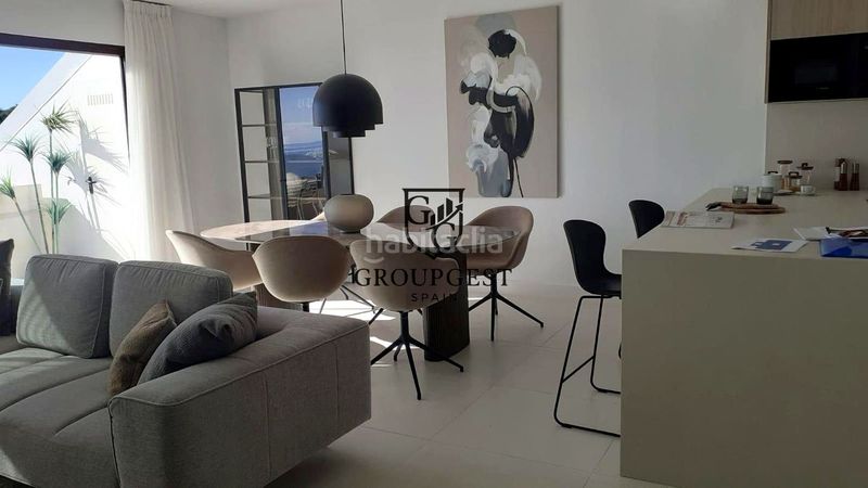 Foto c521333f-abb6-4439-ba65-6a2285d8b507. Apartament amb aparcament piscina a Las Gaviotas - Carvajal Fuengirola