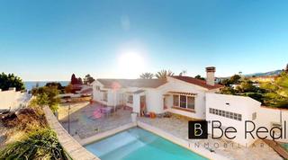 Casa  Urbanización la sirena. Exclusiva villa con vistas panorámicas al mar en urbanización pr