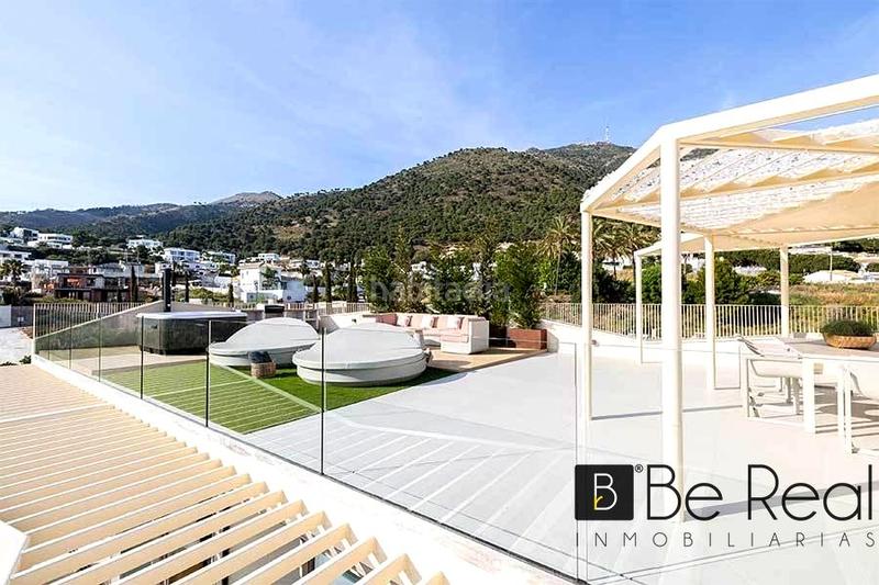 Foto 157d2001-b585-420e-8065-1d1d0c5a5bb0. Casa sky villa solarium elegancia y espacio con vistas incomparables en Mijas