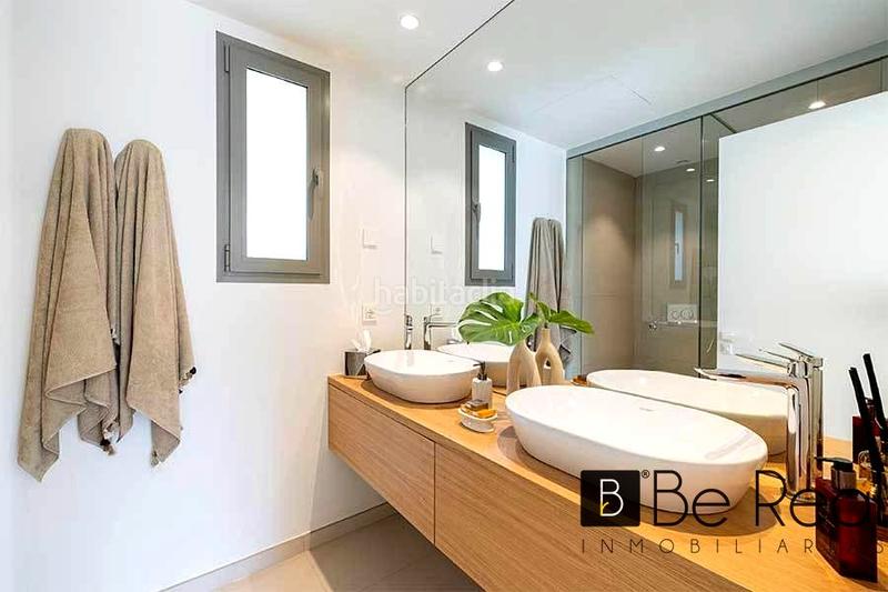 Foto 360c03bd-e156-421b-8f1d-8a9351f21580. Casa sky villa solarium elegancia y espacio con vistas incomparables en Mijas