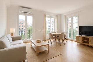 Location Appartement  Zona avenida europa