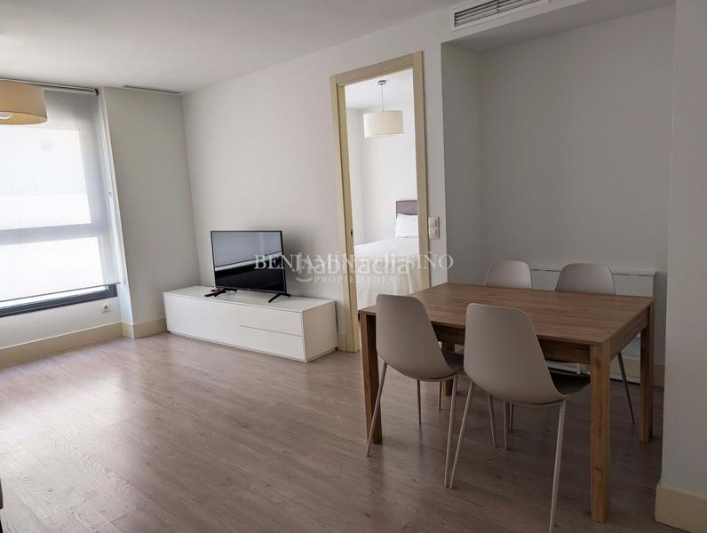 Foto 206ced97-d31e-44db-b004-d3646096343f. Flat with parking pool in Almagro Madrid