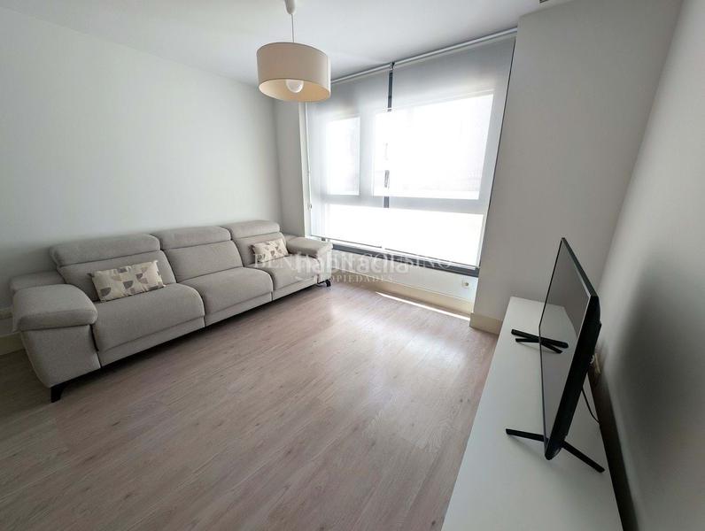 Foto 7b631269-0c76-484b-b9cf-ed58e79a35d3. Flat with parking pool in Almagro Madrid