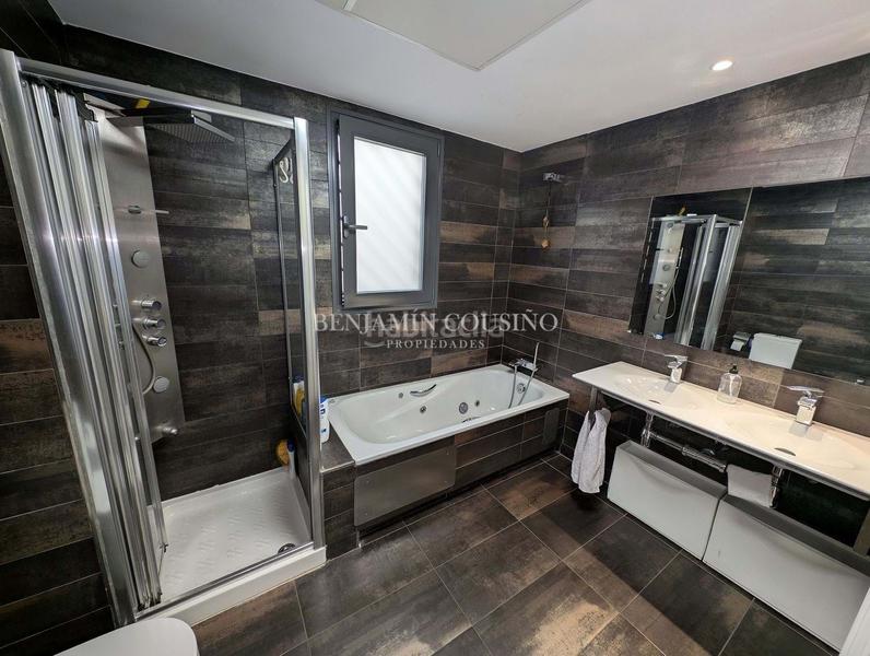 Foto 17225af7-96eb-4719-b84b-dcde64a5bd75. Piso en Almagro Madrid
