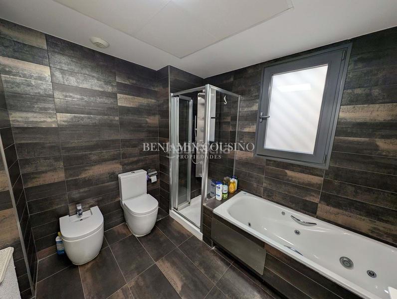 Foto 34736f9e-5e18-46f1-a9a0-9c6492dd7c98. Piso en Almagro Madrid
