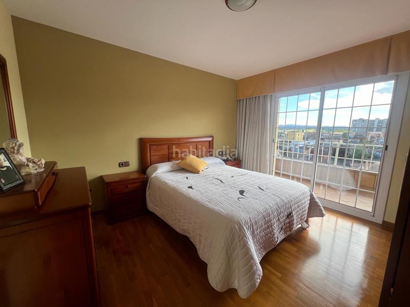 Foto 24d80f09-74a7-4565-be33-ec62fc43e4df. Chalet ¡torre a cuatro vientos para dos familias! en Barberà del Vallès