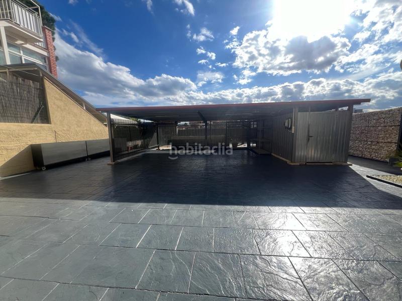 Foto 4dd7e33c-f34d-494f-823c-d4226085c1e8. Chalet ¡torre a cuatro vientos para dos familias! en Barberà del Vallès