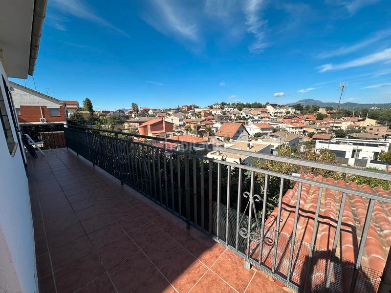 Foto fcee5bf1-45d2-4499-a906-6eb2c956264e. Chalet  independiente, para dos familias en Terrassa