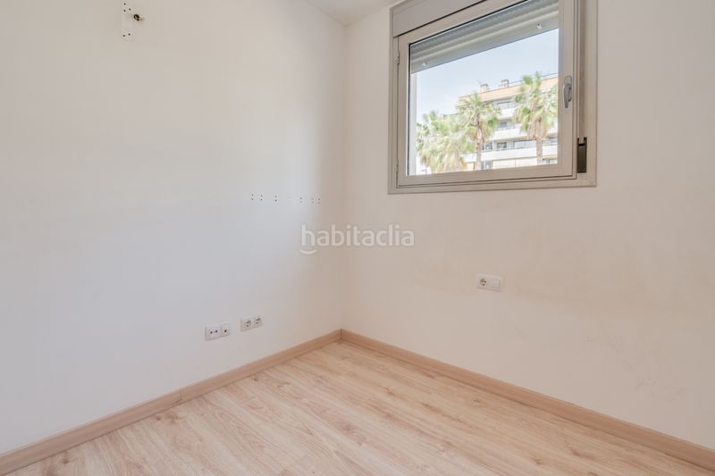 Foto 1da515d1-bd36-450f-918e-bc5bb4665db1. Flat with heating parking pool in Centre Sabadell
