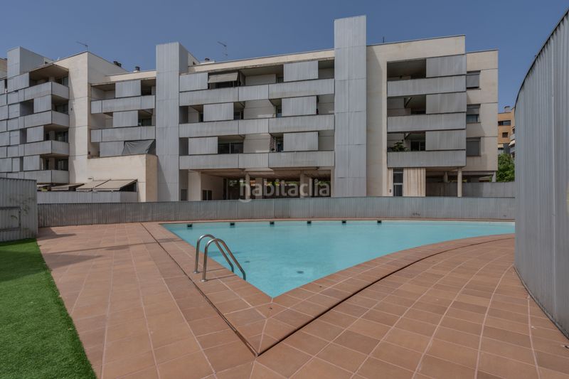 Foto 3ae06e03-de34-4ecb-9c4c-8a07800b00da. Flat with heating parking pool in Centre Sabadell