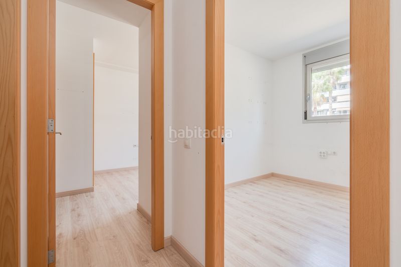 Foto 3ae931cd-aed6-4490-9830-8992c864e3be. Flat with heating parking pool in Centre Sabadell