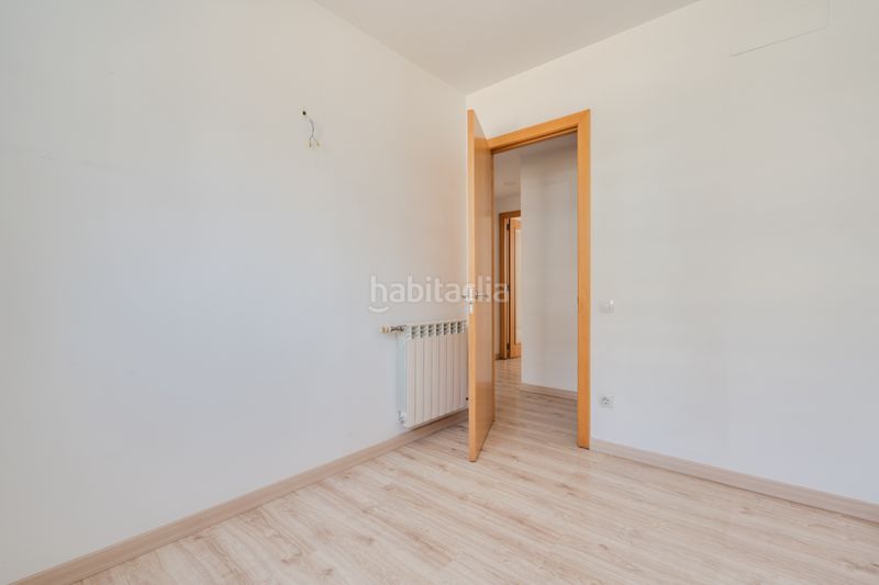 Foto 6cabad7e-e6d2-44e7-a9a7-591622446a3b. Flat with heating parking pool in Centre Sabadell