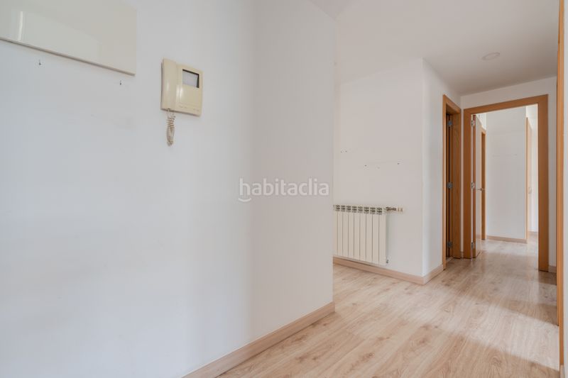 Foto 742da424-3de1-4d0d-b3e2-ffe0c4f13812. Flat with heating parking pool in Centre Sabadell