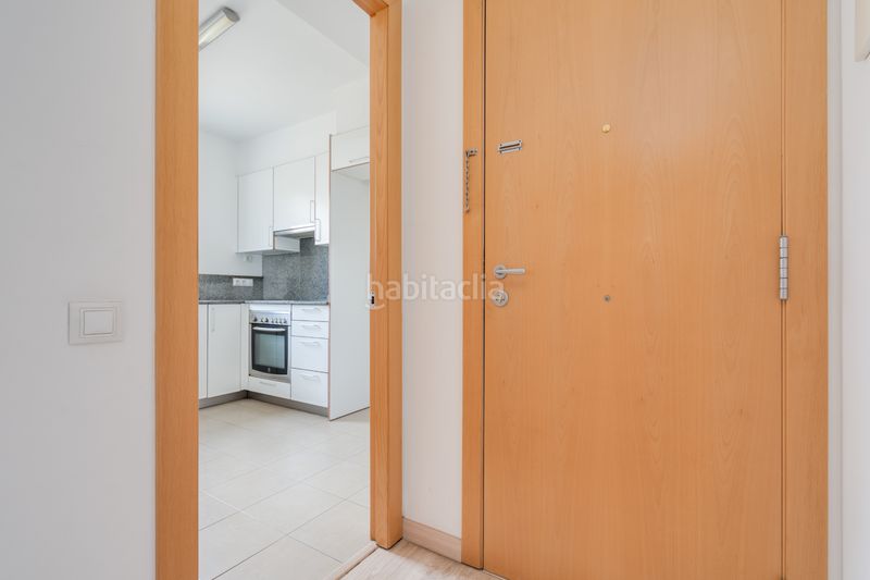 Foto dfcec53e-e427-48bb-a5c6-0ef72319a8b6. Flat with heating parking pool in Centre Sabadell