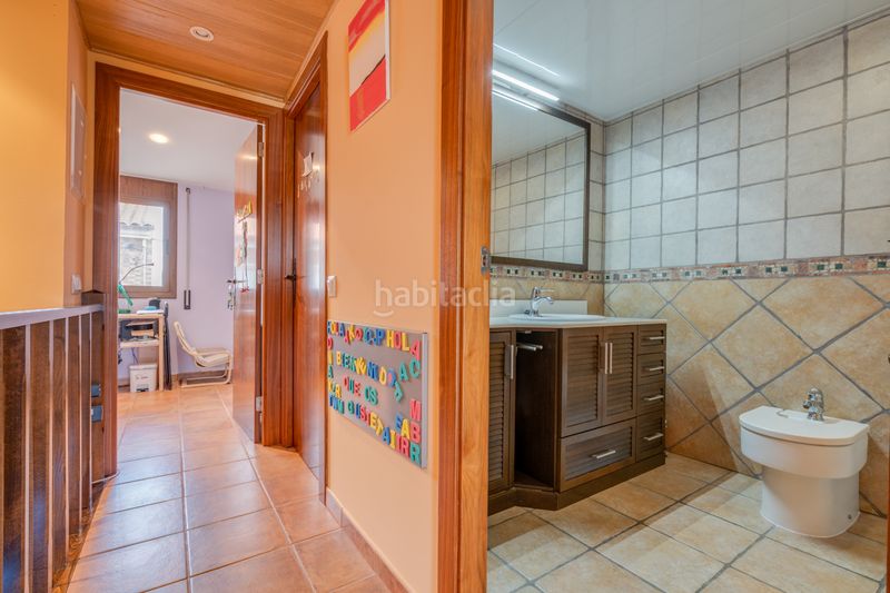 Foto 0ff370a4-b6ea-4f31-8bfb-2ca7c1c4a166. Casa amb xemeneia calefacció a Torrent del Capellà Sabadell